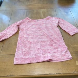 Old Navy half sleeve top with front pocket